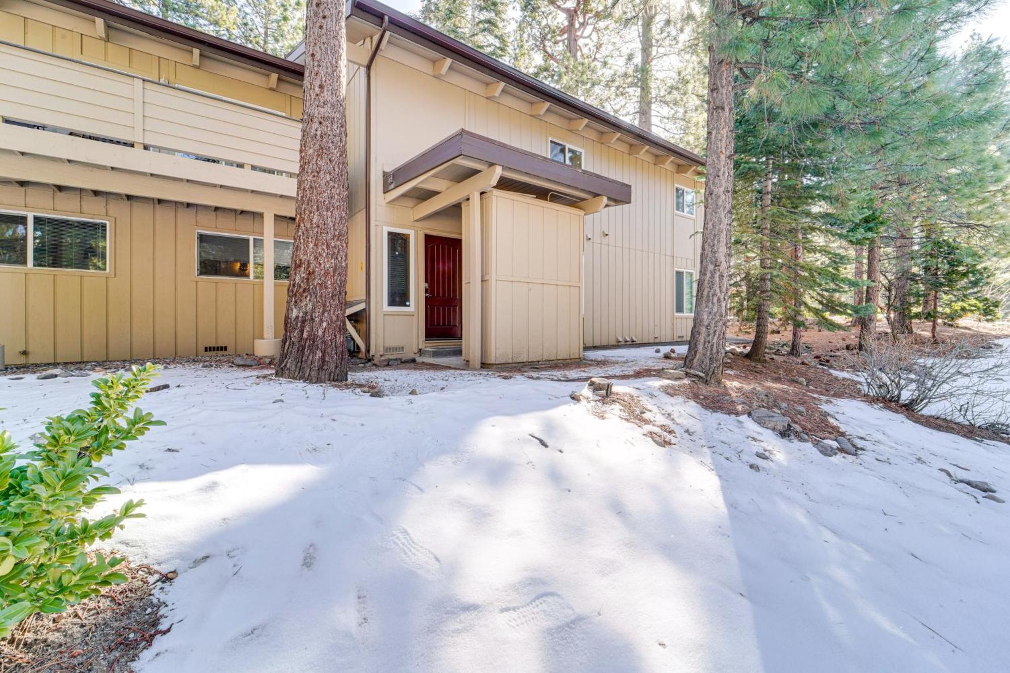 אינקליין וילג' Tahoe Condo About 1 Mi To Diamond Peak Ski Resort! מראה חיצוני תמונה